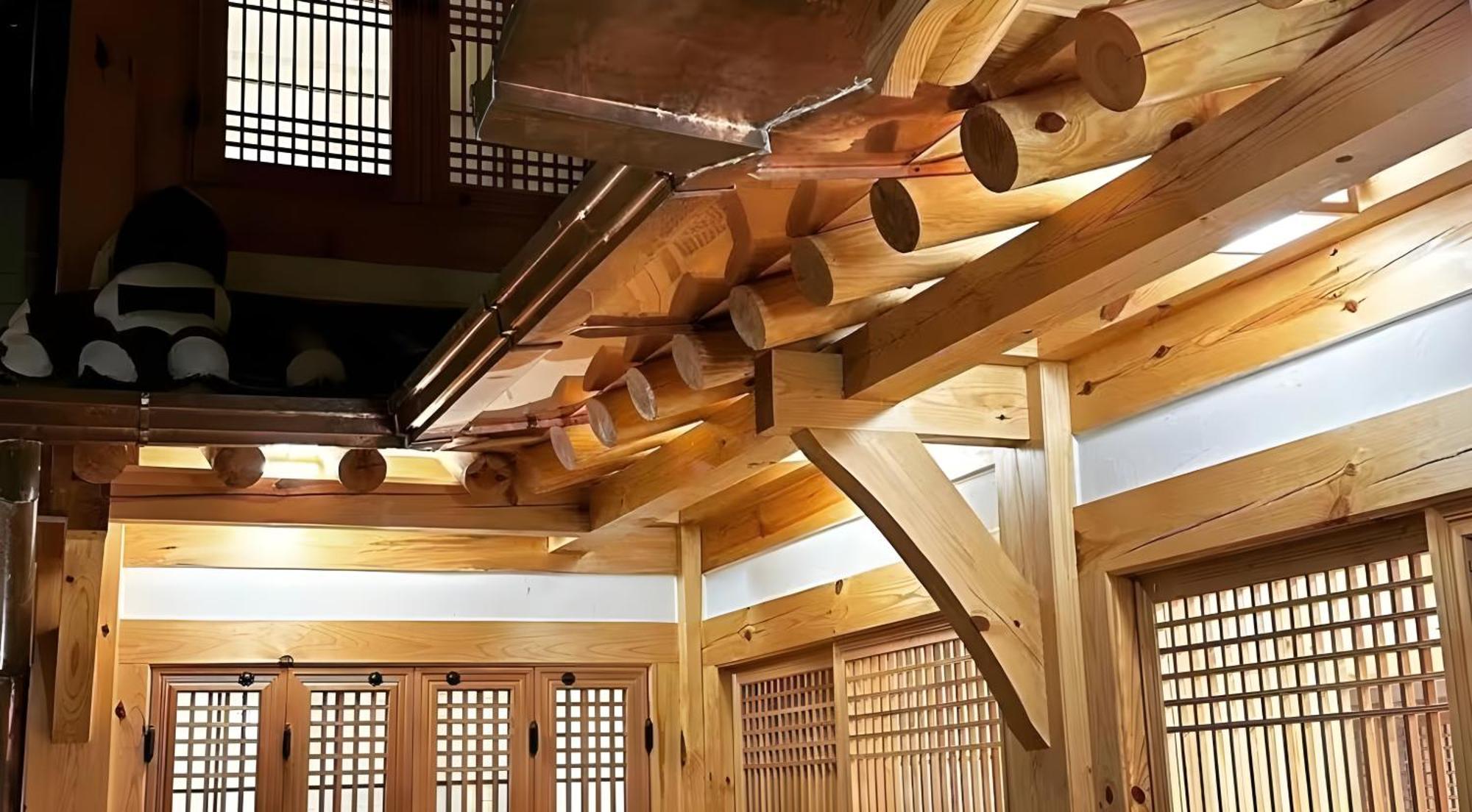Numaru Two Exclusive Entire Hanoks In Seochon